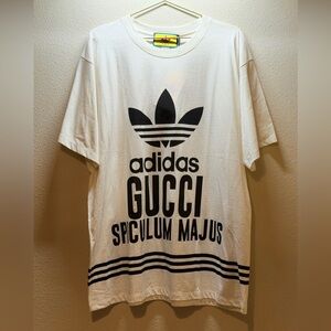 Gucci White Short Sleeve Logo Graphic Tee with Black Print